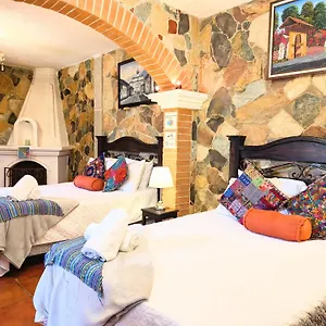 Casa Quetzalli, La Recoleccion Homestay Antigua